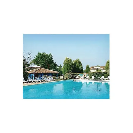 Two-bedroom Holiday In Casa vacanze Brossac